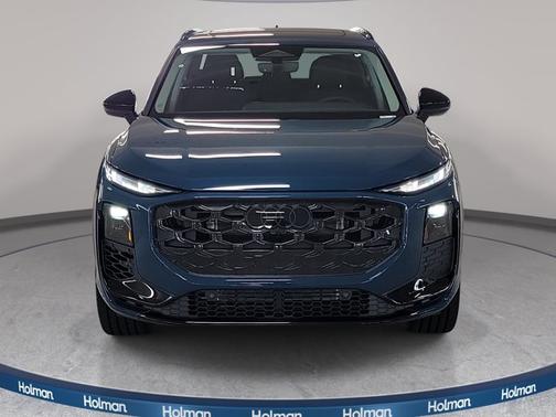 Malpelo Blue Metallic 2026 Audi Q3 TFSI quattro S tronic
