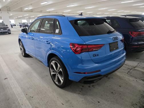 2022 Audi Q3 S line Premium Plus