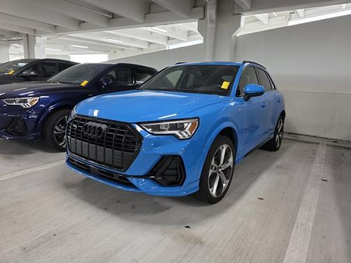 2022 Audi Q3 S line Premium Plus