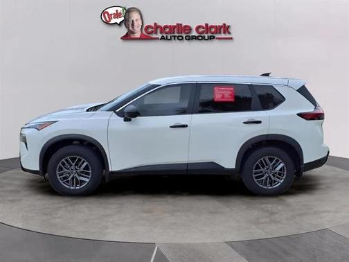 2025 Nissan Rogue S