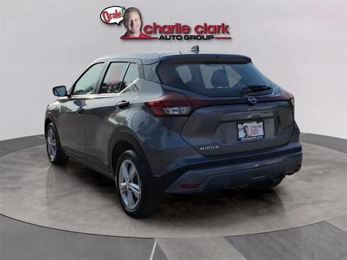 2023 Nissan Kicks S