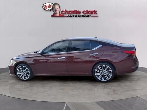 2024 Nissan Altima 2.5 SL