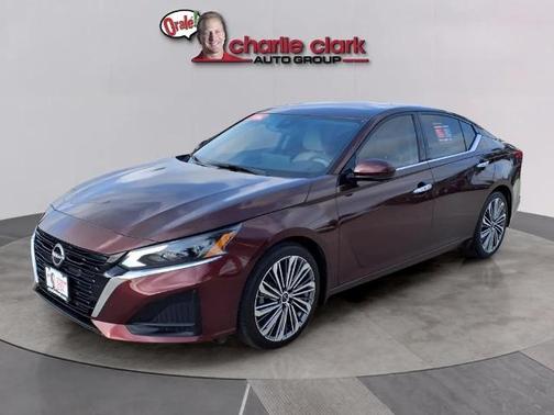 2024 Nissan Altima 2.5 SL