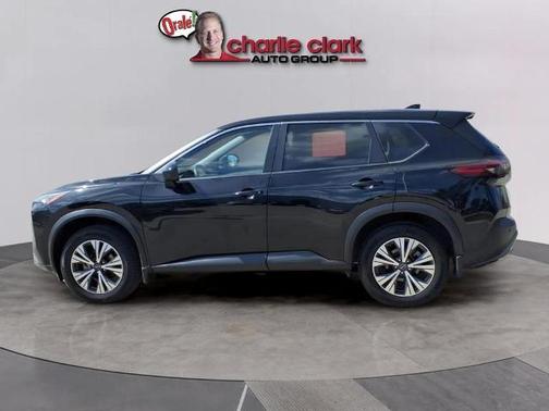 Super Black 2023 Nissan Rogue SV