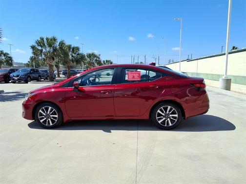 2024 Nissan Versa 1.6 SV