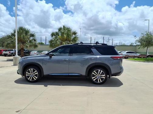 Gray 2 Tone 2022 Nissan Pathfinder Platinum