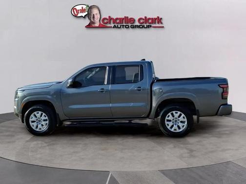 Gun Metallic 2023 Nissan Frontier SV