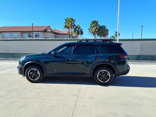 2025 Nissan Pathfinder Rock Creek