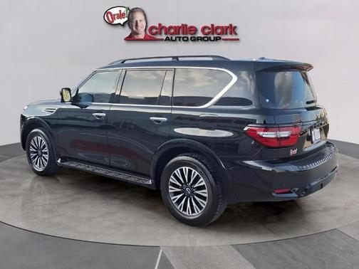 2024 Nissan Armada SL