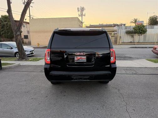 2016 GMC Yukon XL SLT