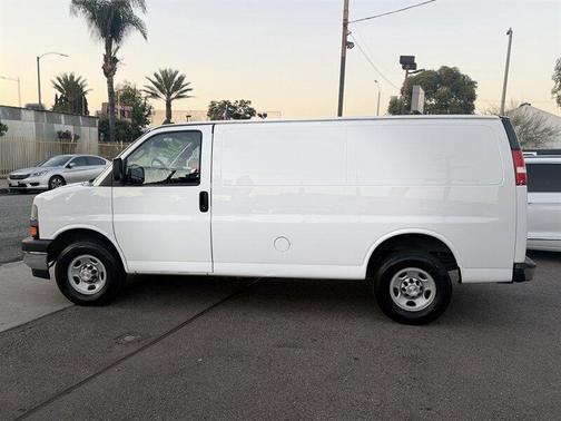 2017 Chevrolet Express 3500 Work Van