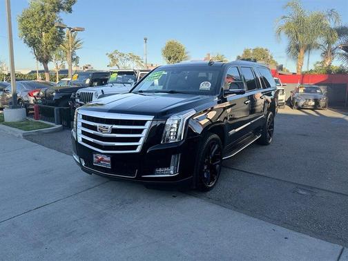 2016 Cadillac Escalade ESV Luxury