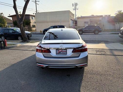 Lunar Silver Metallic 2016 Honda Accord Sport