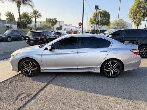 Lunar Silver Metallic 2016 Honda Accord Sport