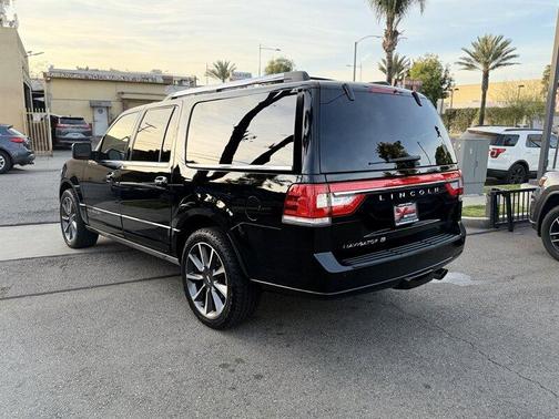 2017 Lincoln Navigator L Reserve
