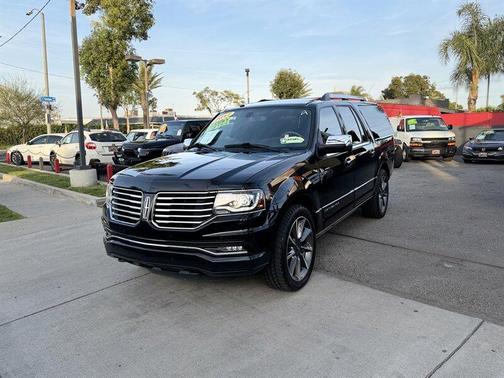 2017 Lincoln Navigator L Reserve