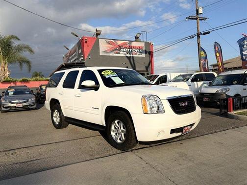 Summit White 2013 GMC Yukon SLT