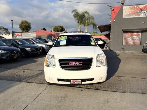 Summit White 2013 GMC Yukon SLT