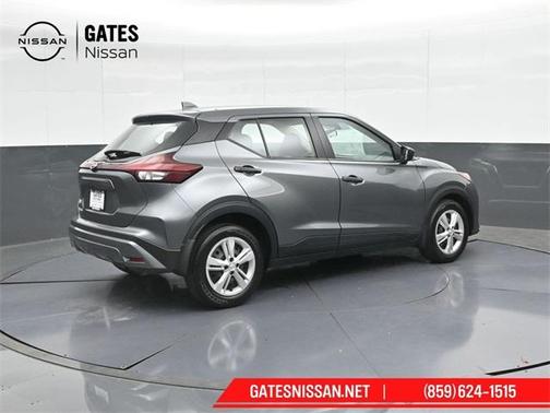 2023 Nissan Kicks S