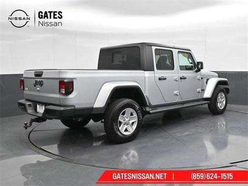 2023 Jeep Gladiator Sport