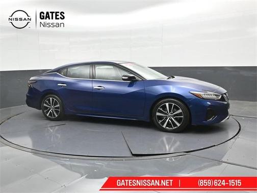 2023 Nissan Maxima SV