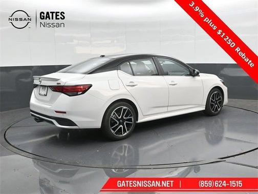 2025 Nissan Sentra SR