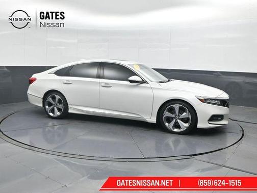 2020 Honda Accord Touring 2.0T
