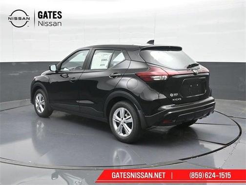 2025 Nissan Kicks Play S