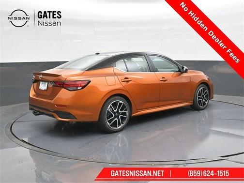 2025 Nissan Sentra SR