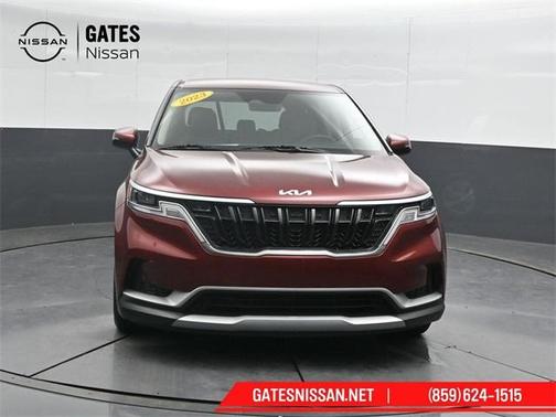 2023 Kia Carnival LX