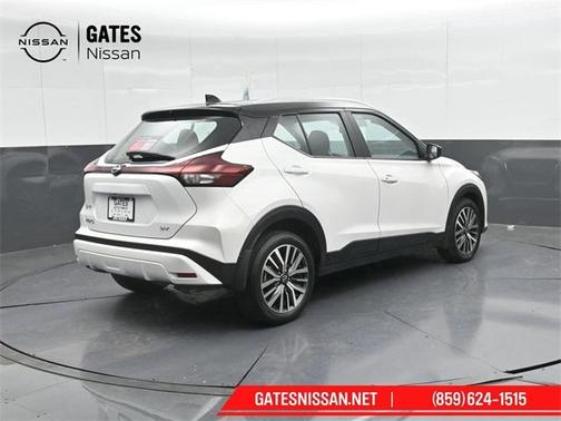 2024 Nissan Kicks SV