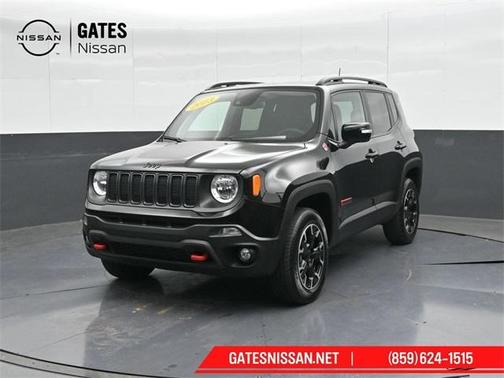 2023 Jeep Renegade Trailhawk