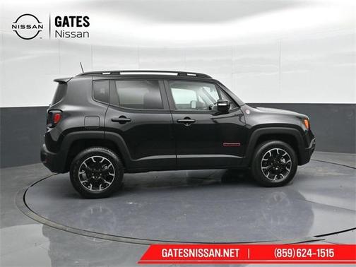 2023 Jeep Renegade Trailhawk