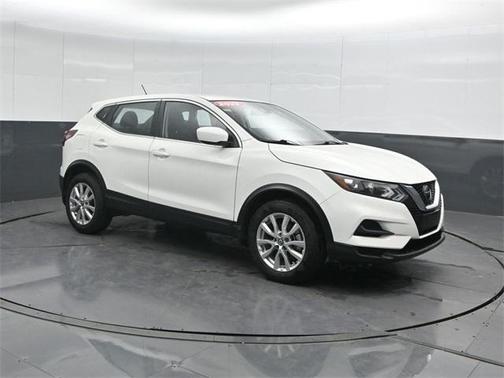 2022 Nissan Rogue Sport S