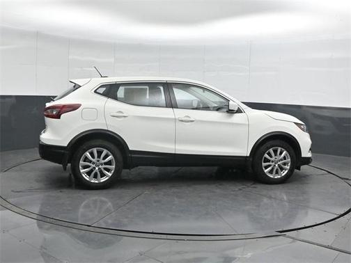 2022 Nissan Rogue Sport S