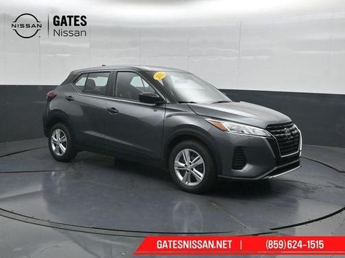 Gun Metallic 2025 Nissan Kicks Play S