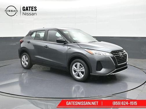 Gun Metallic 2025 Nissan Kicks Play S
