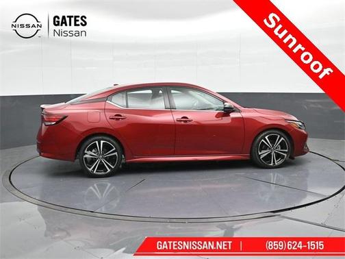 2022 Nissan Sentra SR