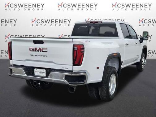 2026 GMC Sierra 3500 SLT
