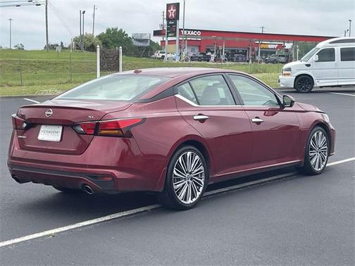2024 Nissan Altima 2.5 SL