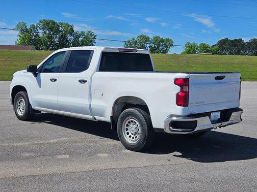 Summit White 2022 Chevrolet Silverado 1500 WT