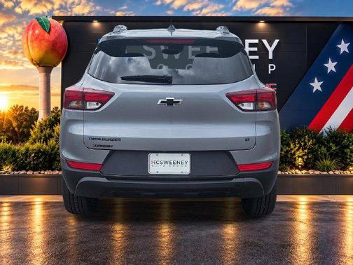 Sterling Gray Metallic 2026 Chevrolet Trailblazer LT