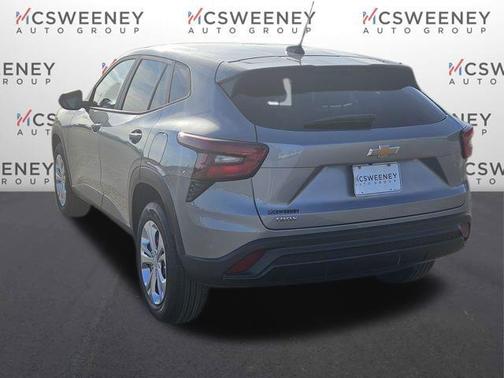 Sterling Gray Metallic 2024 Chevrolet Trax LS