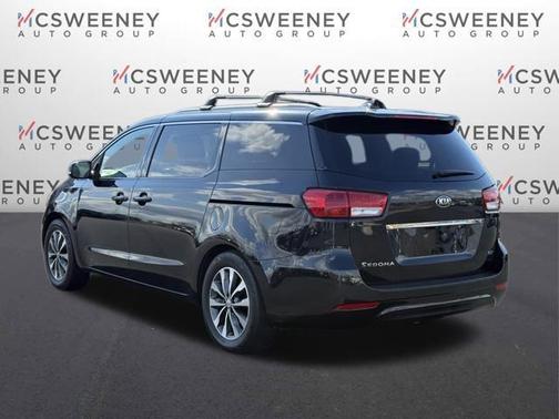 2017 Kia Sedona SX