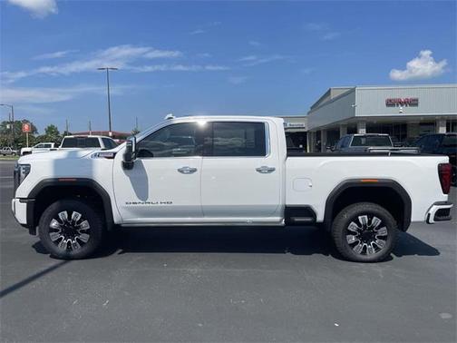 2025 GMC Sierra 2500 Denali