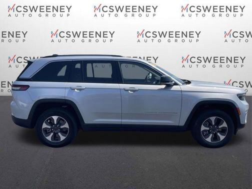 2022 Jeep Grand Cherokee 4xe Base