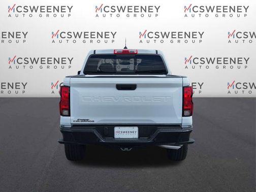 Summit White 2026 Chevrolet Colorado WT