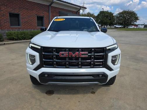 2023 GMC Canyon AT4