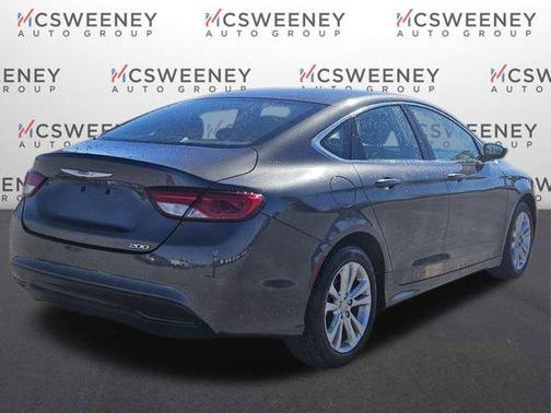 2016 Chrysler 200 LX