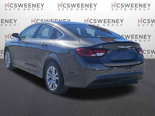 2016 Chrysler 200 LX